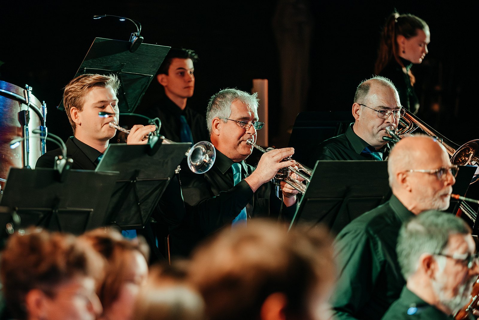25/11/2023 Essentia presents SPOTLIGHT ©FotografILS