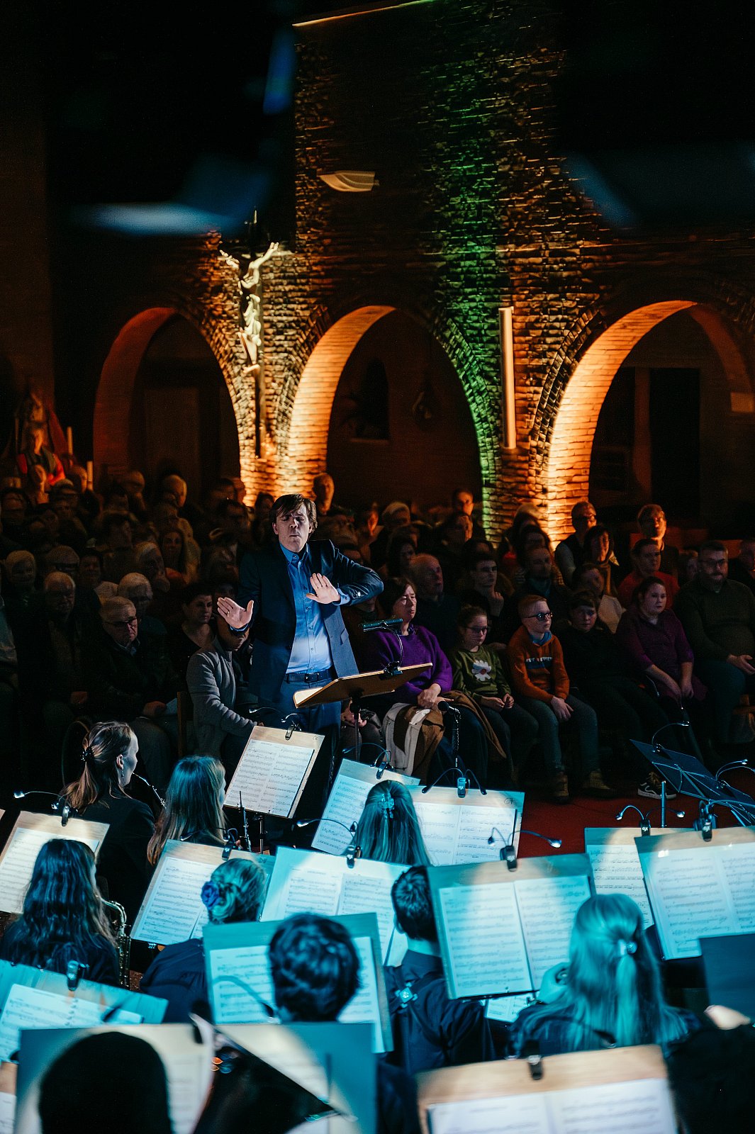 25/11/2023 Essentia presents SPOTLIGHT ©FotografILS