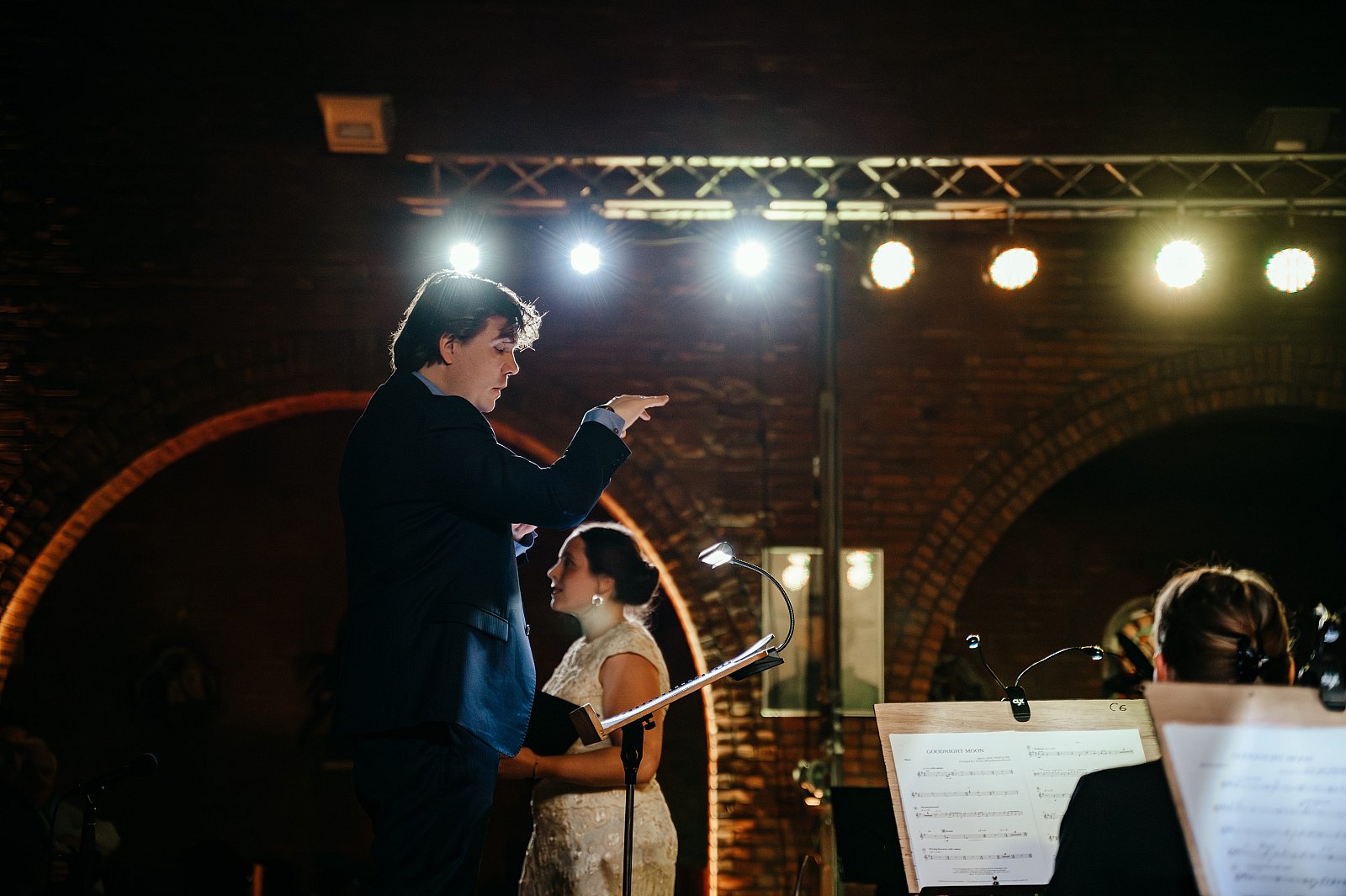 25/11/2023 Essentia presents SPOTLIGHT ©FotografILS