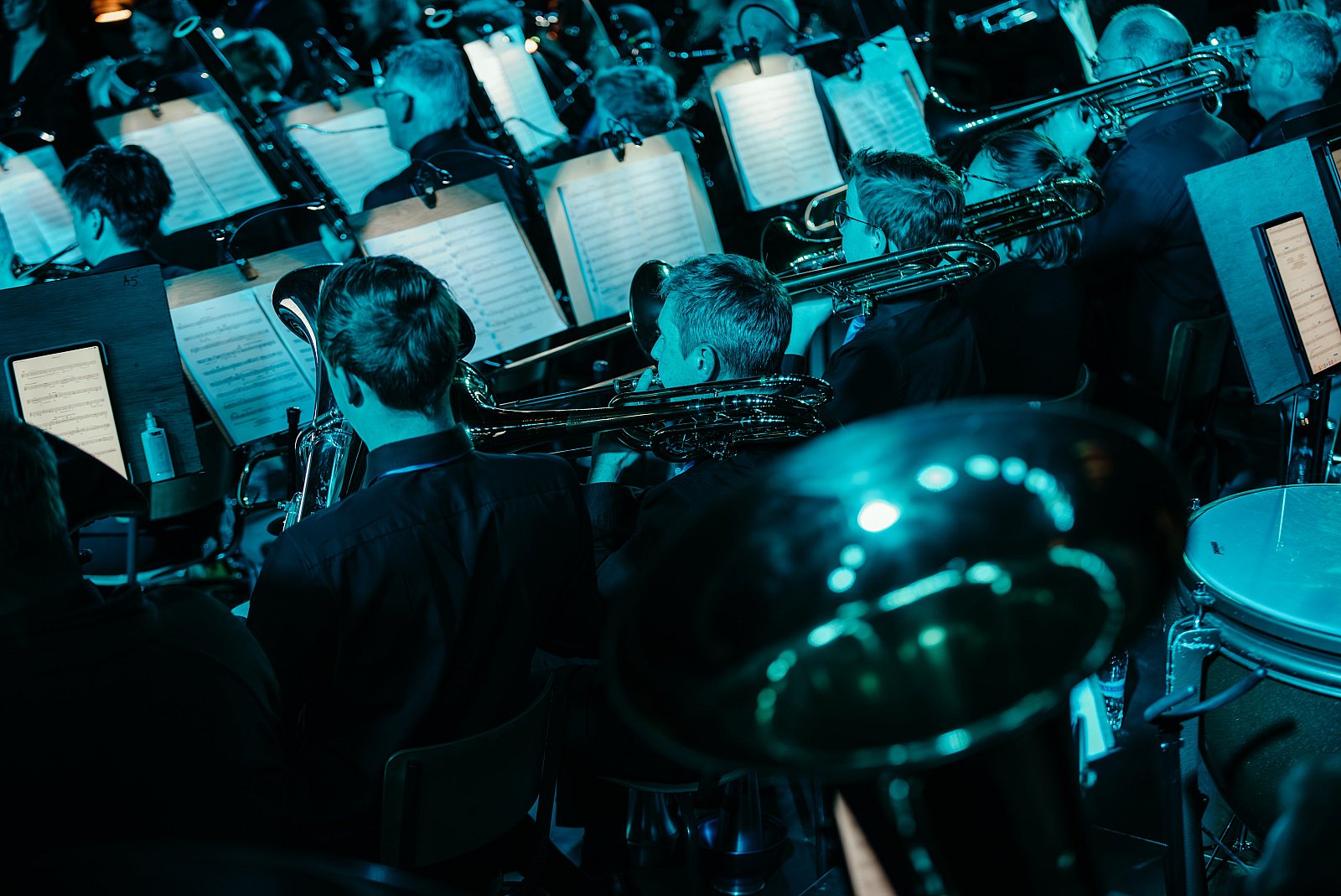 25/11/2023 Essentia presents SPOTLIGHT ©FotografILS