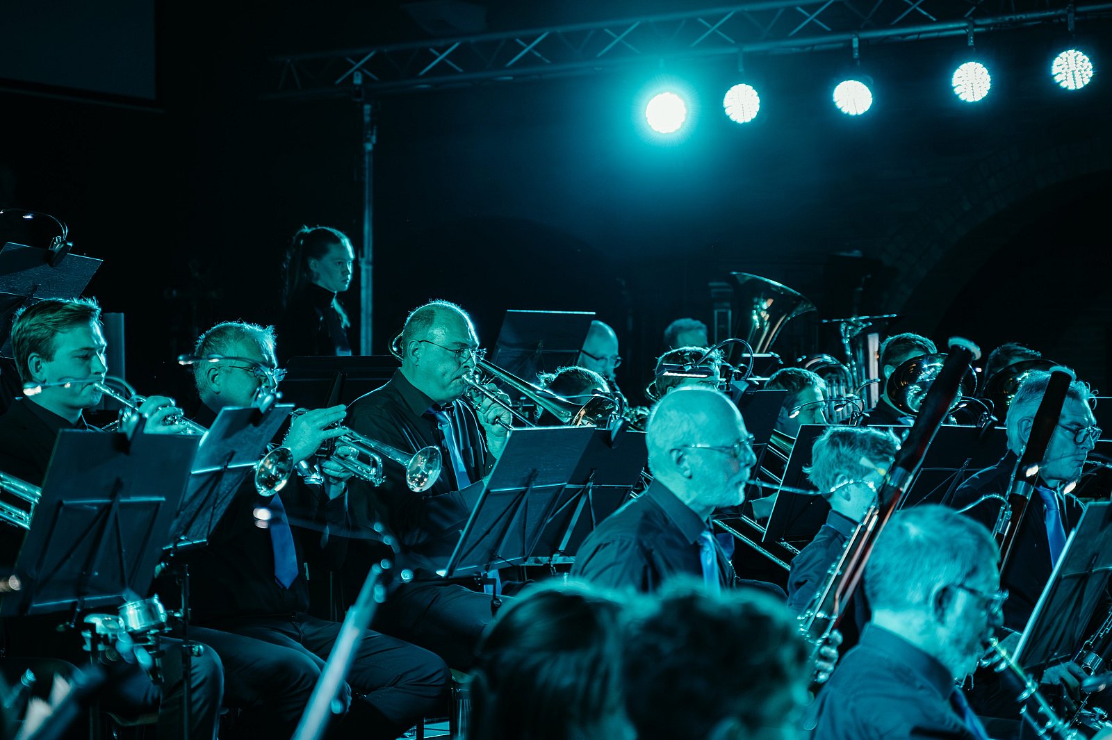 25/11/2023 Essentia presents SPOTLIGHT ©FotografILS