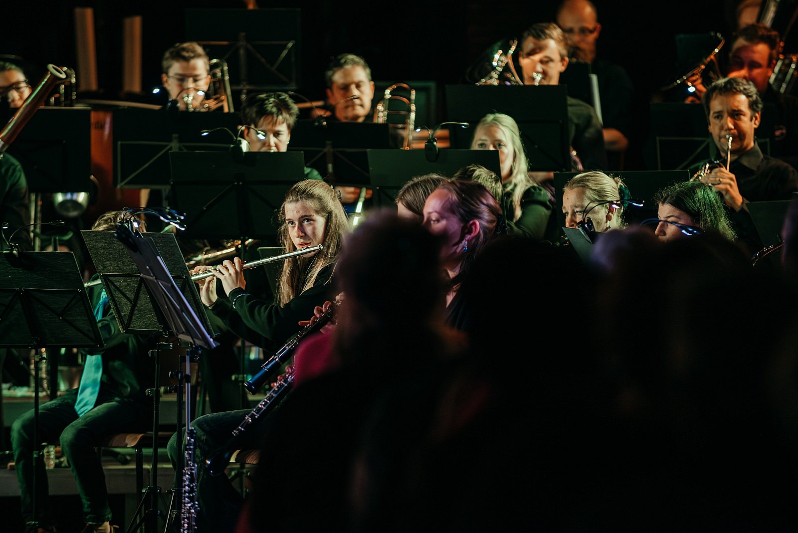 25/11/2023 Essentia presents SPOTLIGHT ©FotografILS