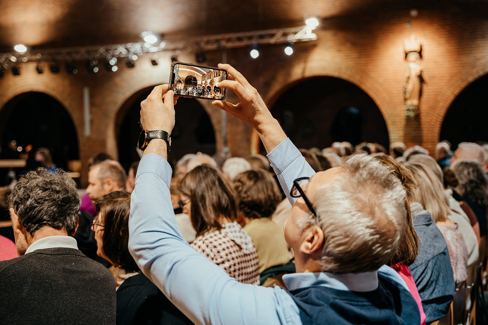 25/11/2023 Essentia presents SPOTLIGHT ©FotografILS