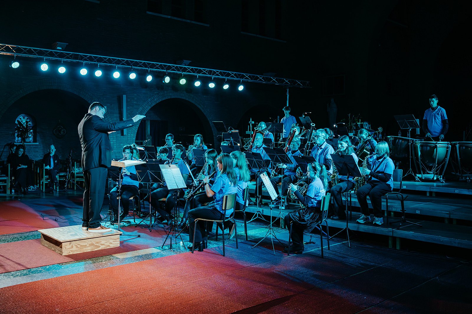 25/11/2023 Essentia presents SPOTLIGHT ©FotografILS