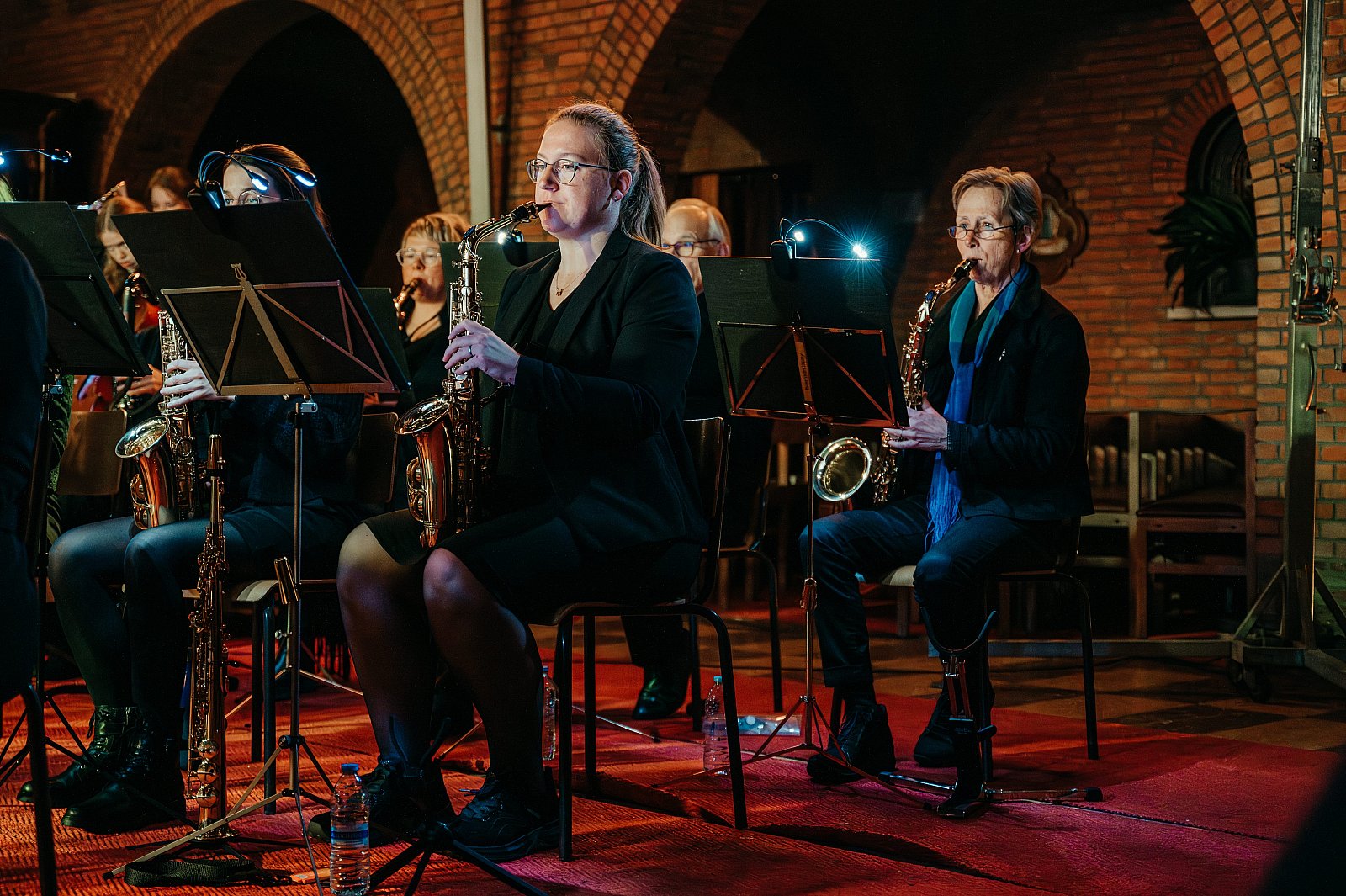 25/11/2023 Essentia presents SPOTLIGHT ©FotografILS