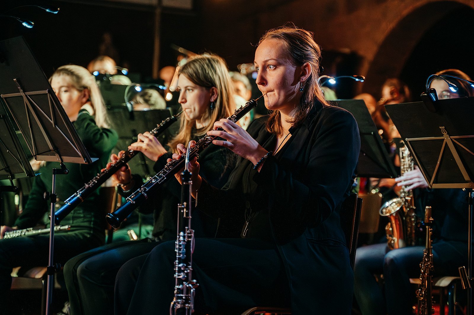 25/11/2023 Essentia presents SPOTLIGHT ©FotografILS